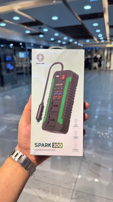 اینورتر فندکی خودرو گرین لاین مدل SPARK300 ظرفیت ۳۰۰ وات